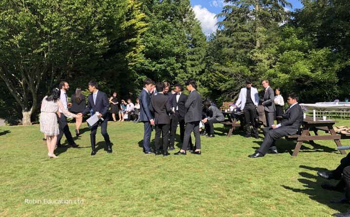 Bishopstrow College